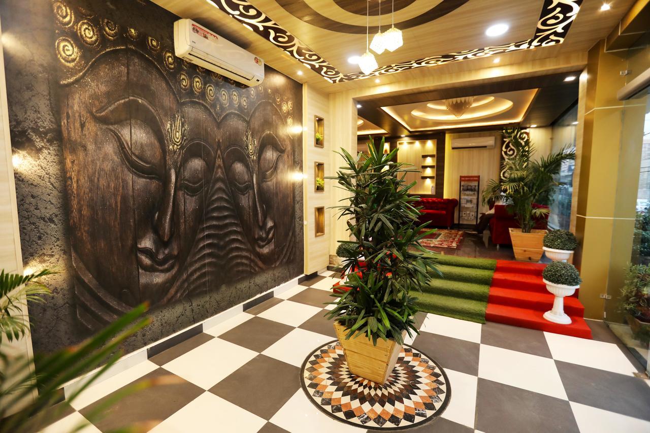 Chinhat The Grand Orion酒店 外观 照片